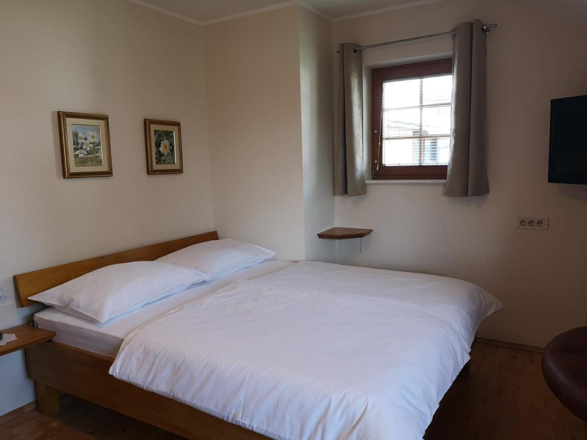 Apartmaji Volf Zgornje Gorje Buitenkant foto